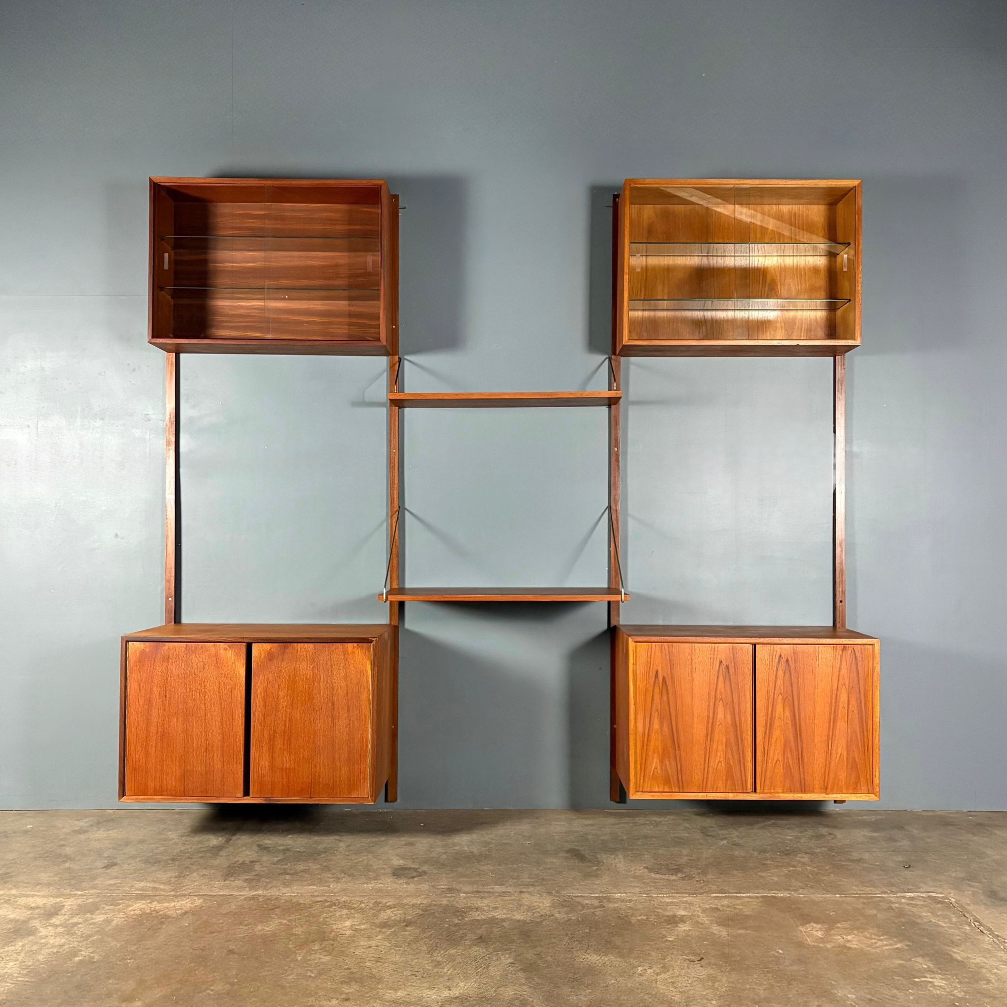 Mid Century Poul Cadovius Royal System Cado Large Teak Wall Unit Vintage Retro MCM Set 2