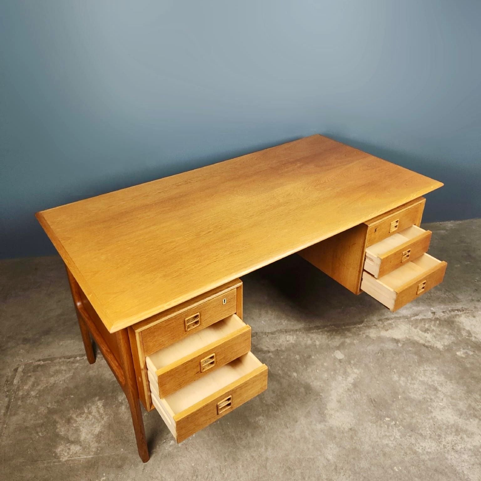 SOLD Mid Century Danish Oak Desk By Arne Vodder For Sibast Vintage Retro MCM