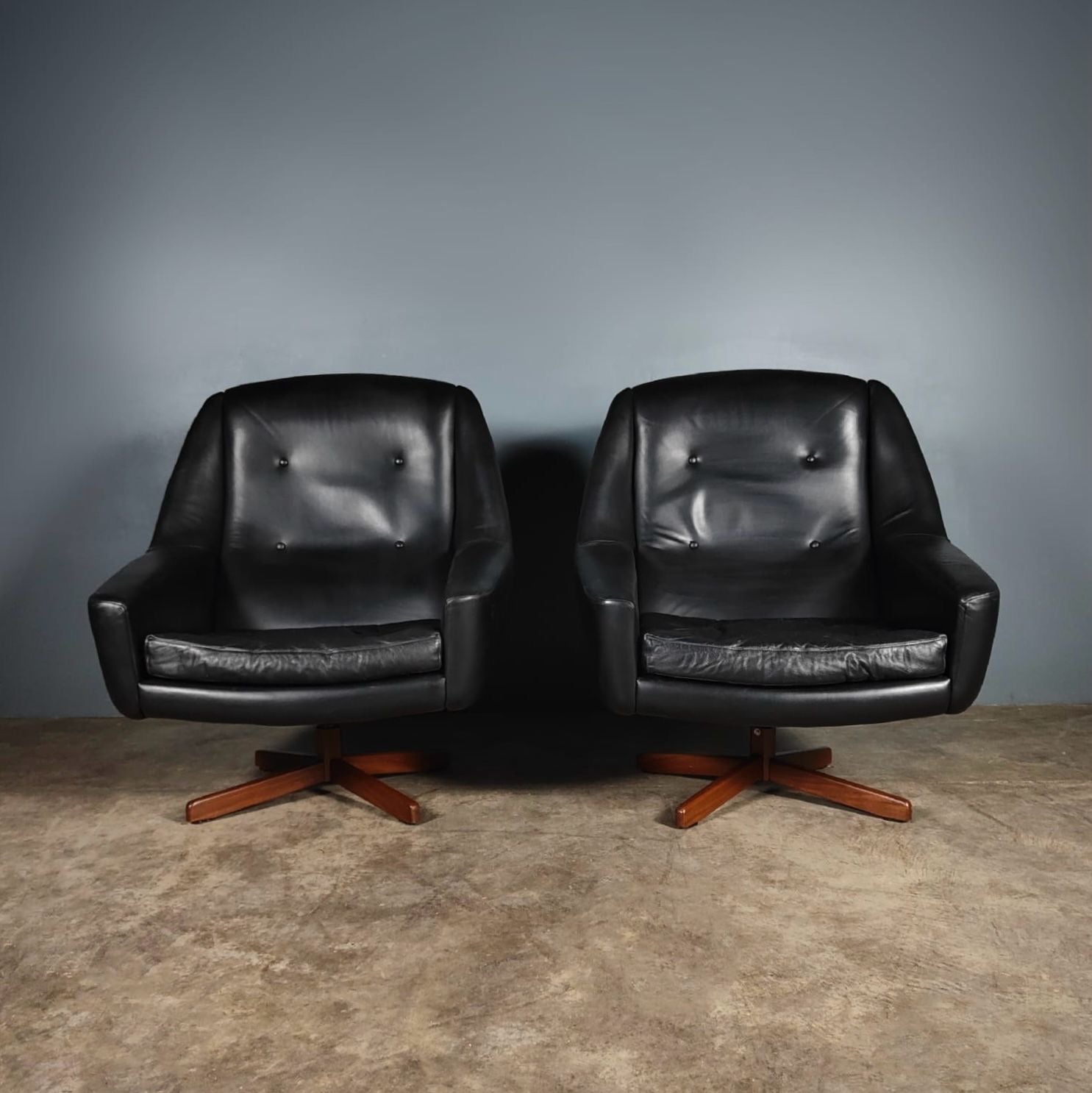 SOLD Black Leather Swivel Armchair Mid Century Vintage Retro MCM