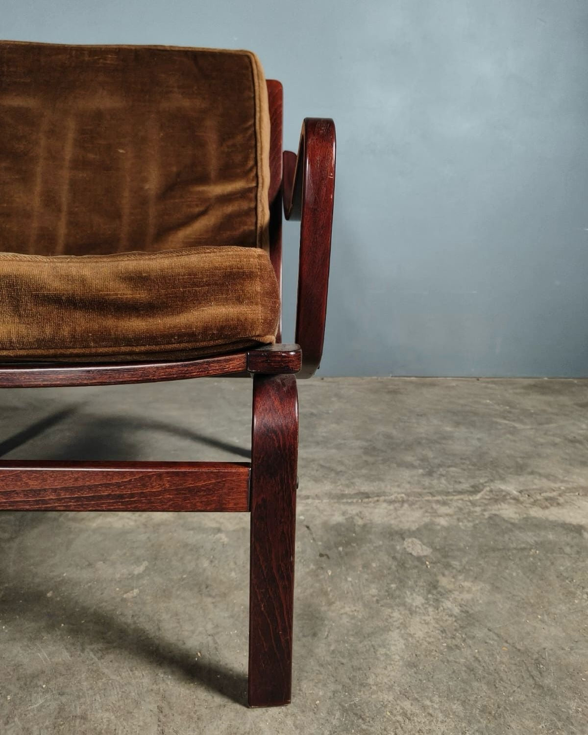 Mid Century Bentwood Rosewood Lounge Chair Vintage Retro MCM