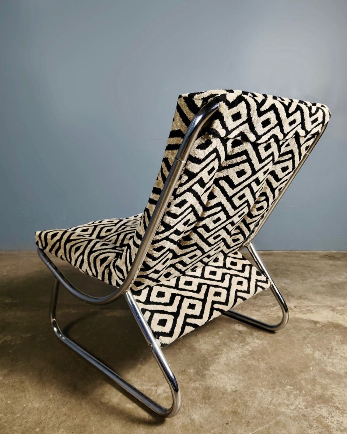 SOLD Pair Of Sling Lounge Chairs By Peter Hoyte Mid Century Vintage Retro MCM