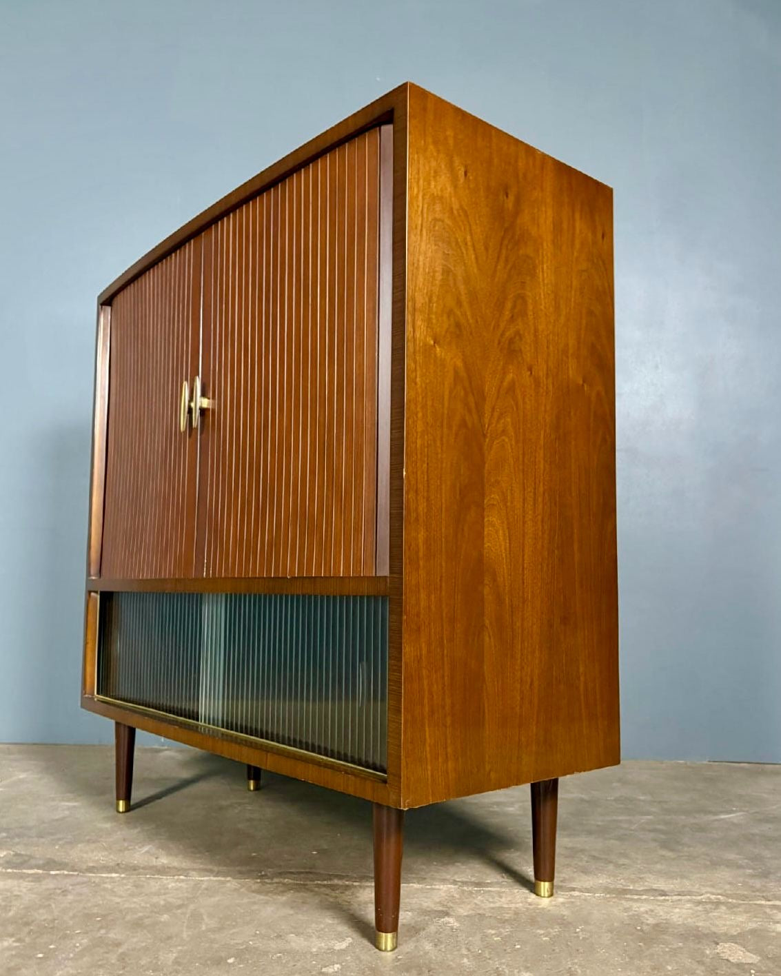 SOLD Mid Century Teak Drinks/Cocktail Cabinet Vintage Retro MCM
