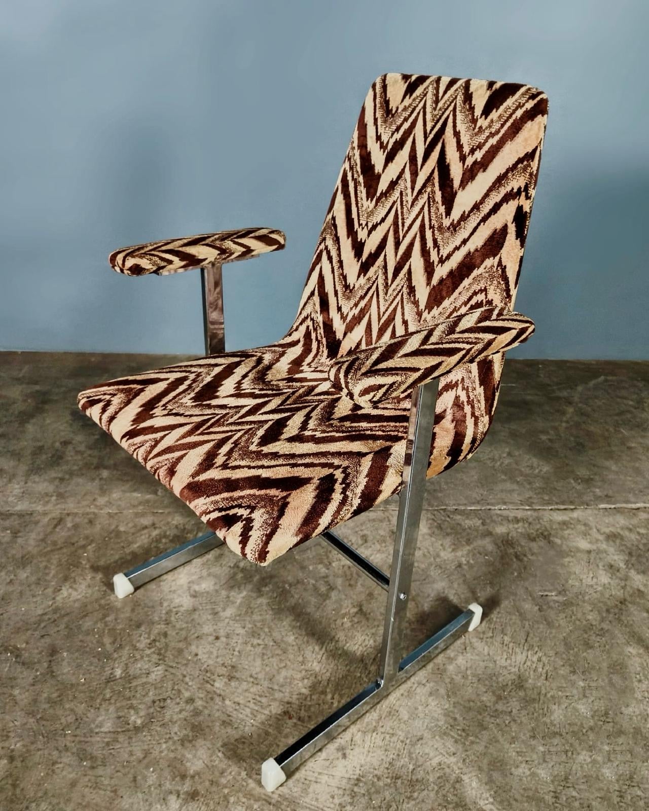 SOLD 6 x Mid Century Pieff Lisse Chrome Geometric Dining Chairs Vintage Retro MCM