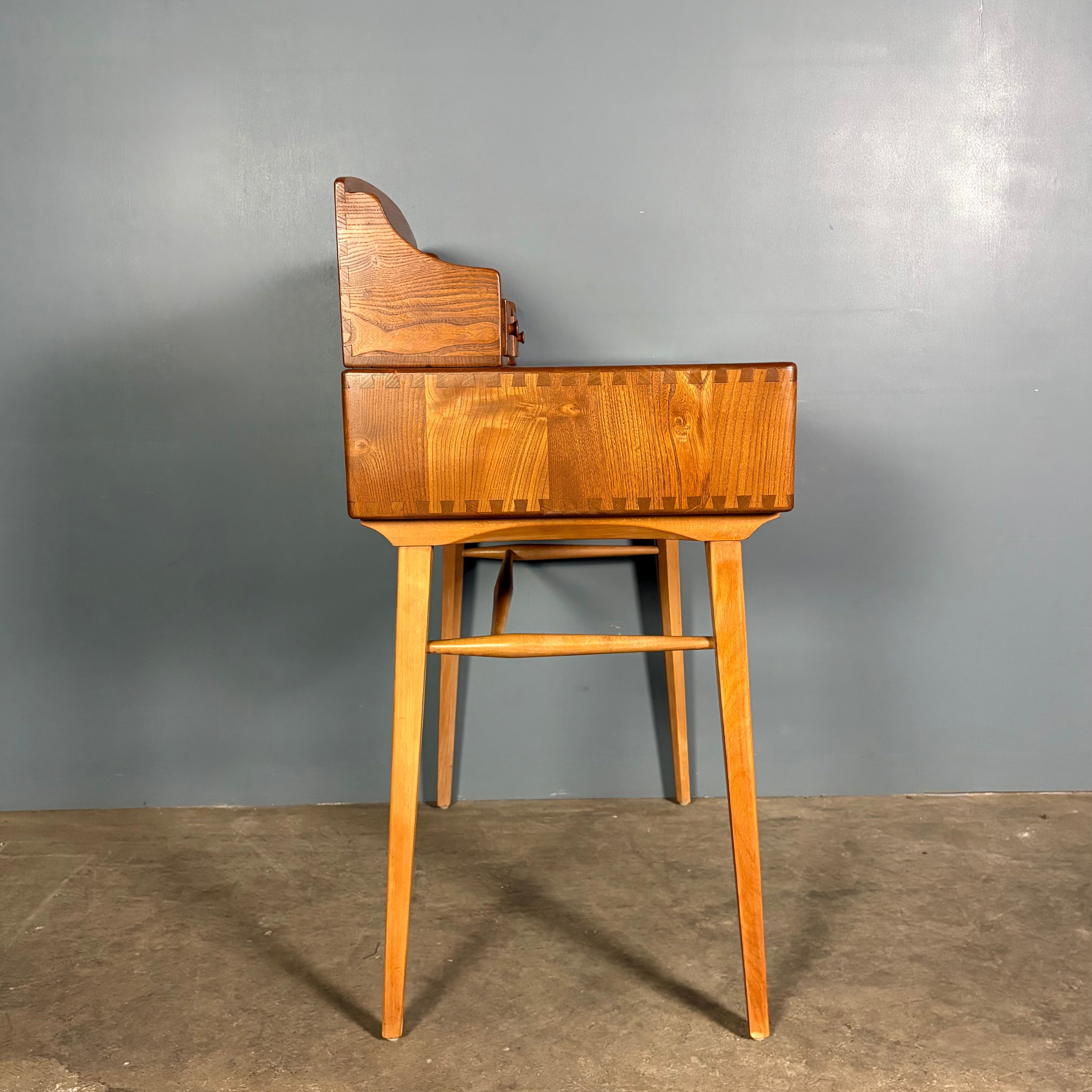 Ercol Model 437/439 Elm Windsor Writing Desk/Table & Matching Chair Mid Century Vintage Retro MCM