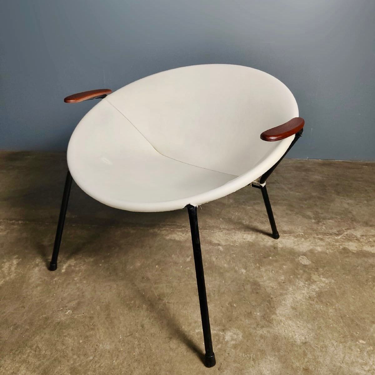 SOLD Hans Olsen Balloon Lounge Chair 1955 Lea Design Danish Mid Century Vintage Retro MCM