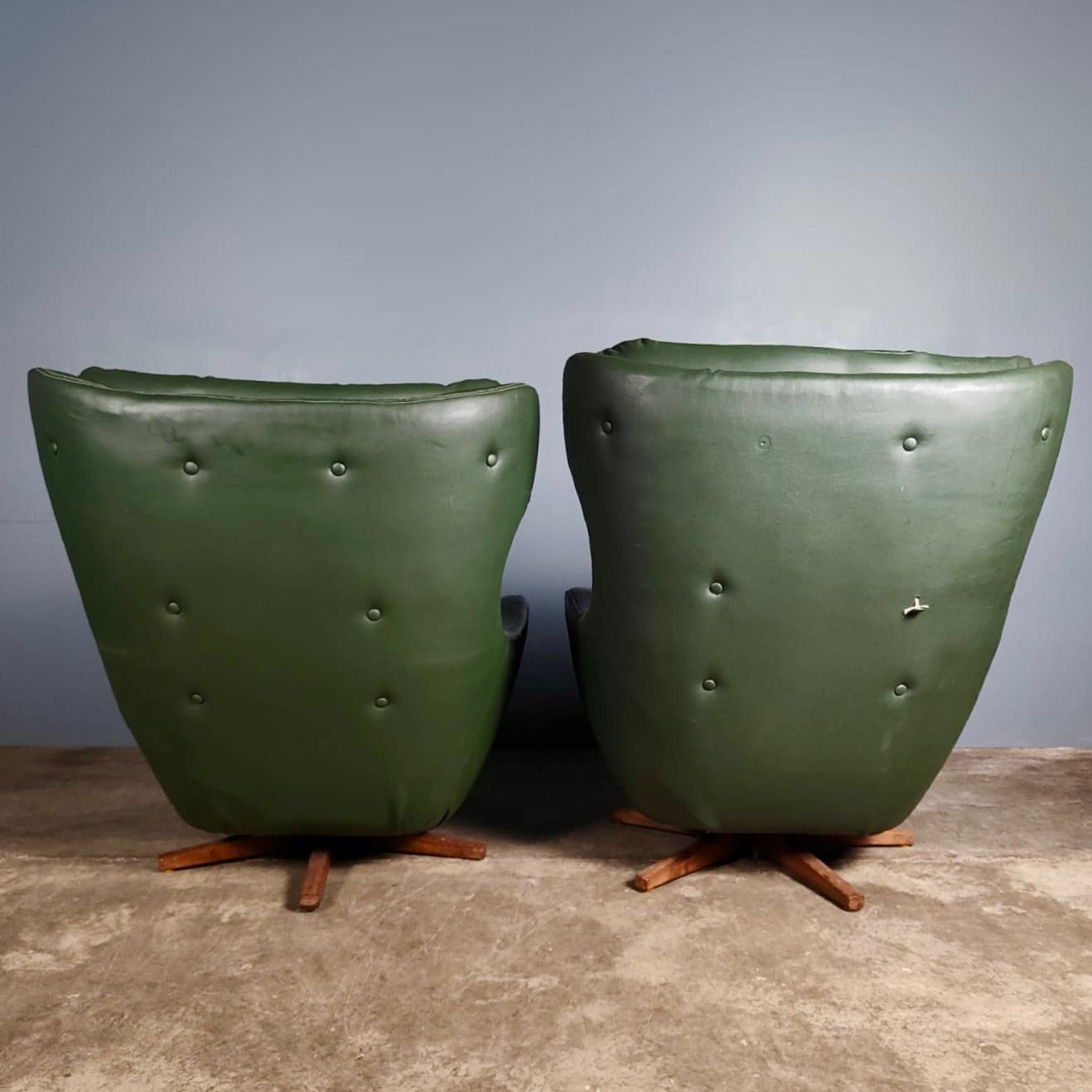 SOLD Pair Of Green Parker Knoll Statesman Swivel Egg Lounge Chairs Mid Century Vintage Retro MCM