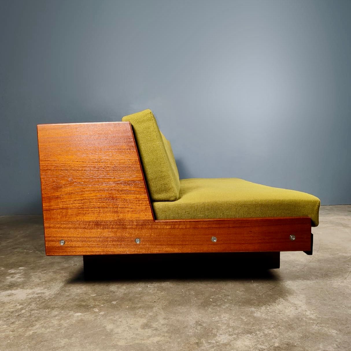 SOLD Mid Century Danish Sofa Bed/Daybed By Hans J Wegner For Getama GE-258 Vintage Retro MCM