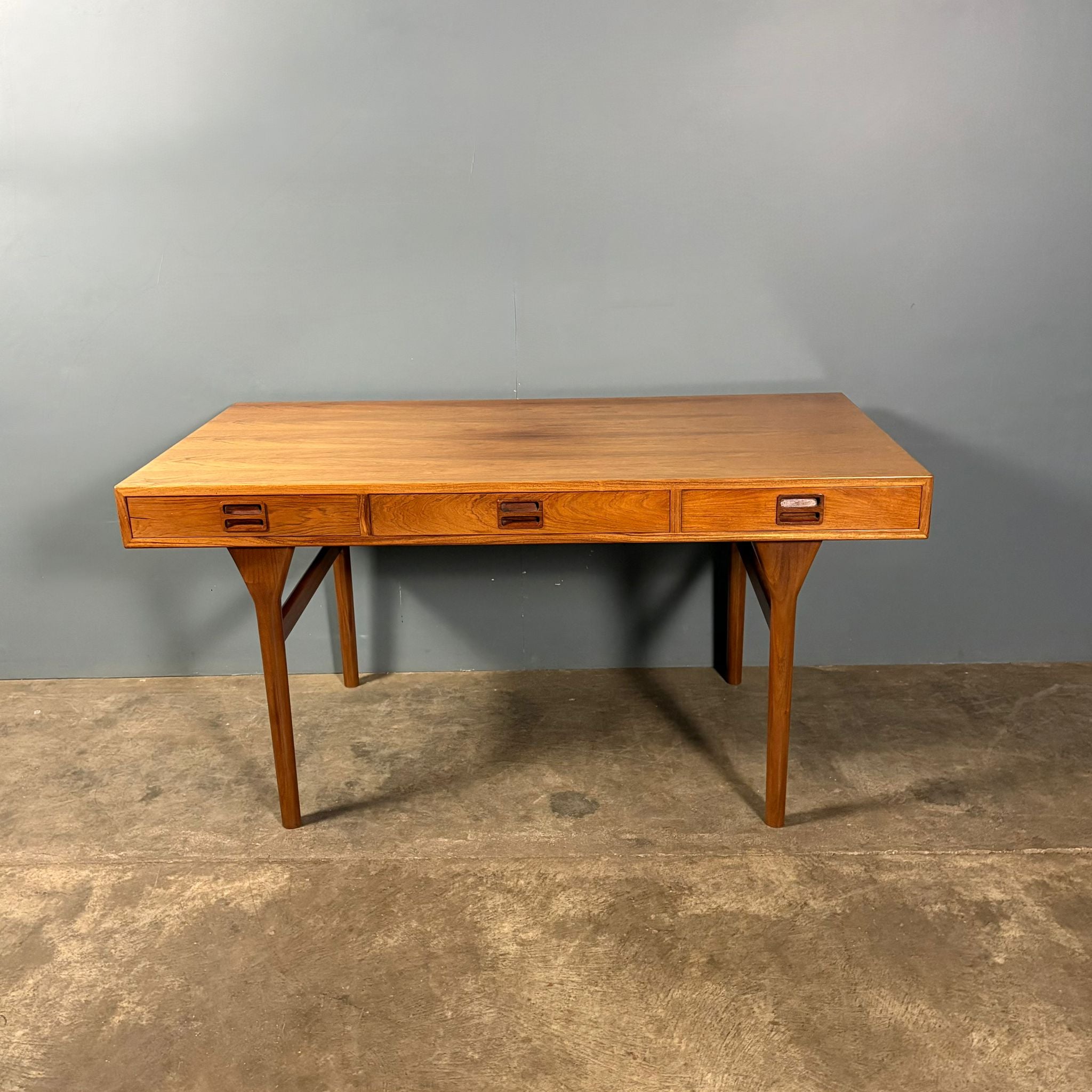 Nanna & Ditzel 93/3 Desk Søren Willadsen Møbelfabrik 1955 ND93 Danish Mid Century Vintage Retro MCM