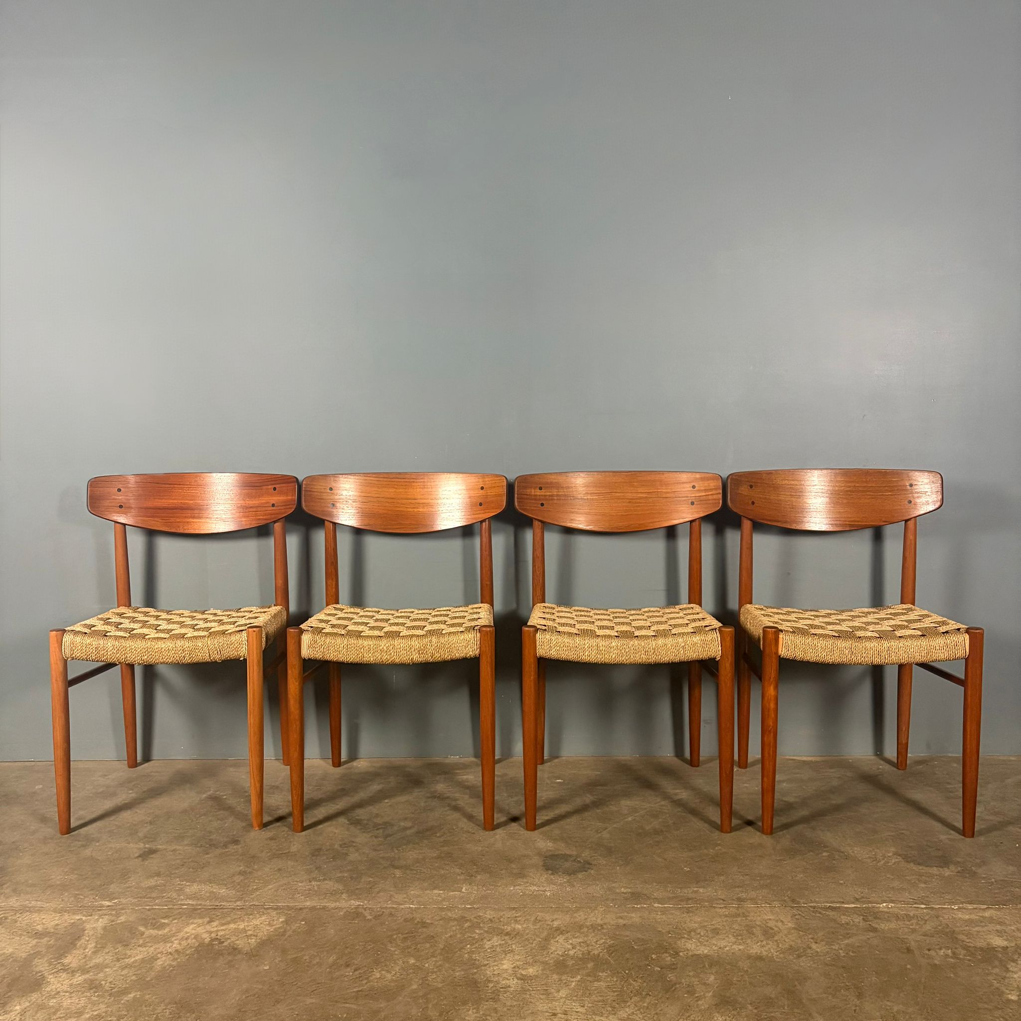 Set Of Four A.M Møbler Model 501 Papercord Danish Dining Chairs Mid Century Vintage Retro MCM