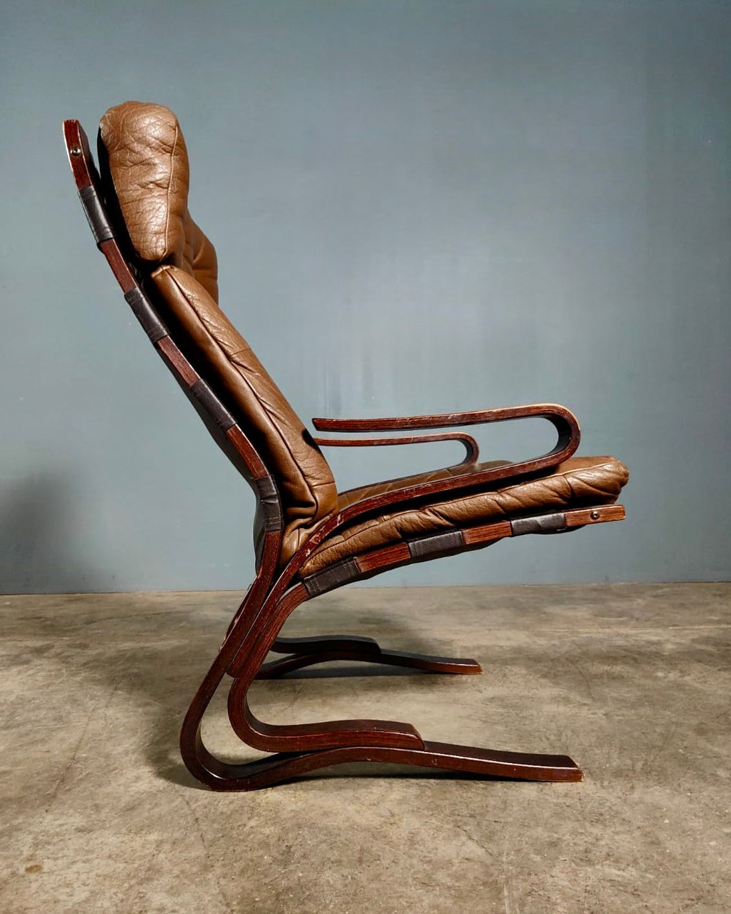 SOLD Skyline Lounge Chair By Einar Hove For Hove Möbler Norwegian Mid Century Vintage Retro MCM