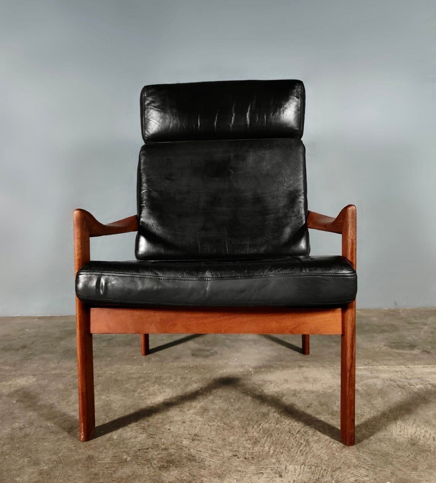 Mid Century Danish Lounge Chair & Ottoman Teak Black Leather By Illum Wikkelsø For Niels Eilersen Vintage Retro MCM