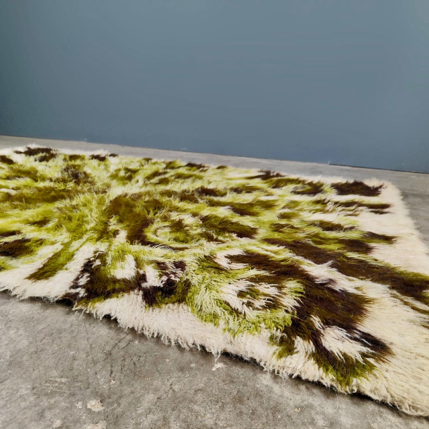 SOLD Mid Century Retro Large Green White Cream Brown Rug Vintage Wool MCM