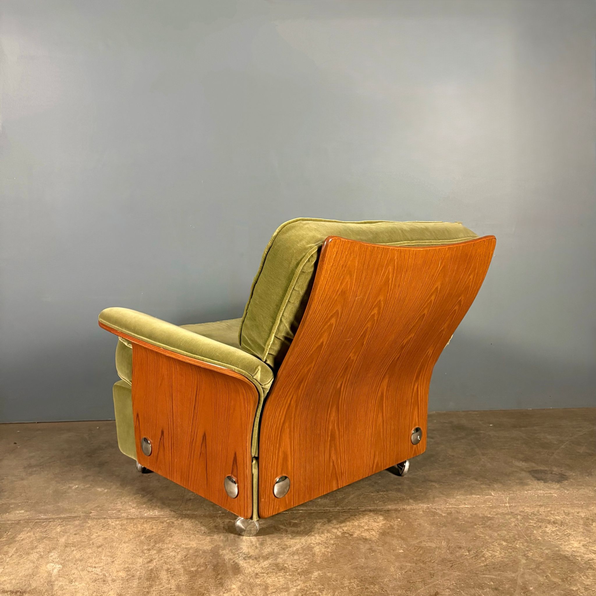 Mid Century G Plan Tulip Three Seater Sofa & Armchair Green Velvet Vintage Retro MCM
