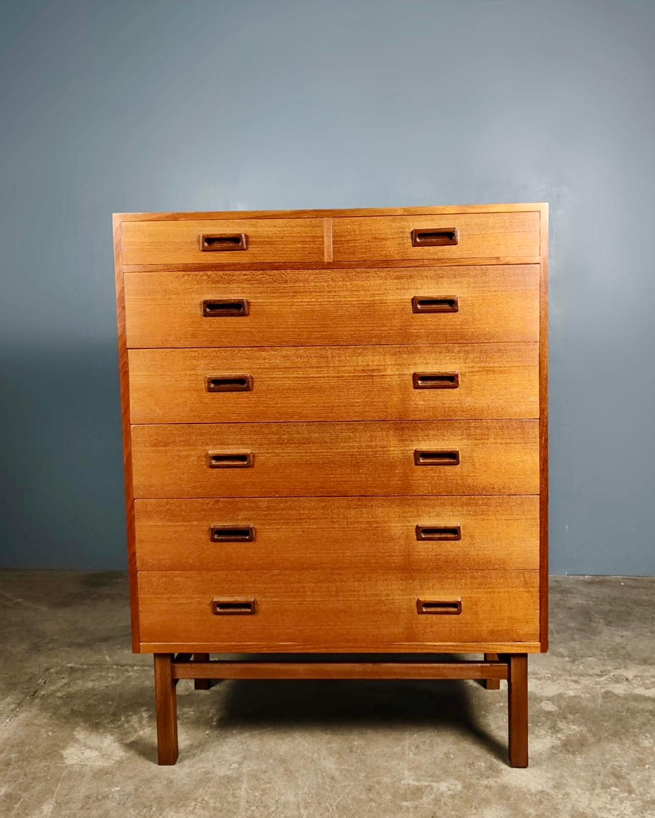 SOLD Large Danish Tall Boy/Chest Of Drawers By Vitze Møbelfabrik Børge Mogensen Mid Century Vintage Retro MCM