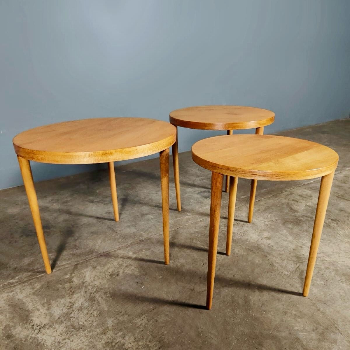 Mid Century Teak Nest Of Round Tables Vintage Retro MCM