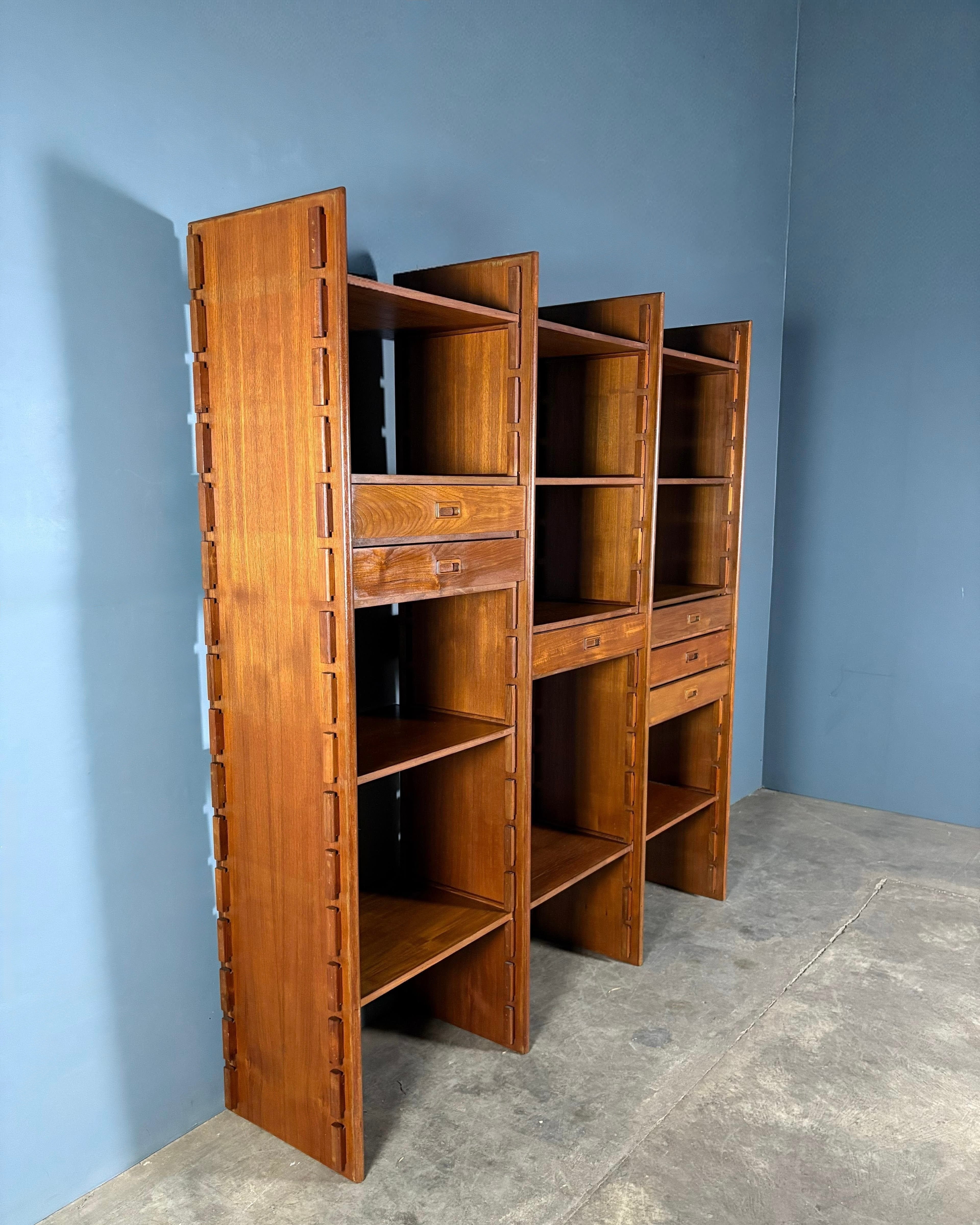 Gianfranco Frattini For Bernini Model 540 Teak Italian Modular Shelving System/Bookcase/Room Divider Mid Century Vintage Retro MCM