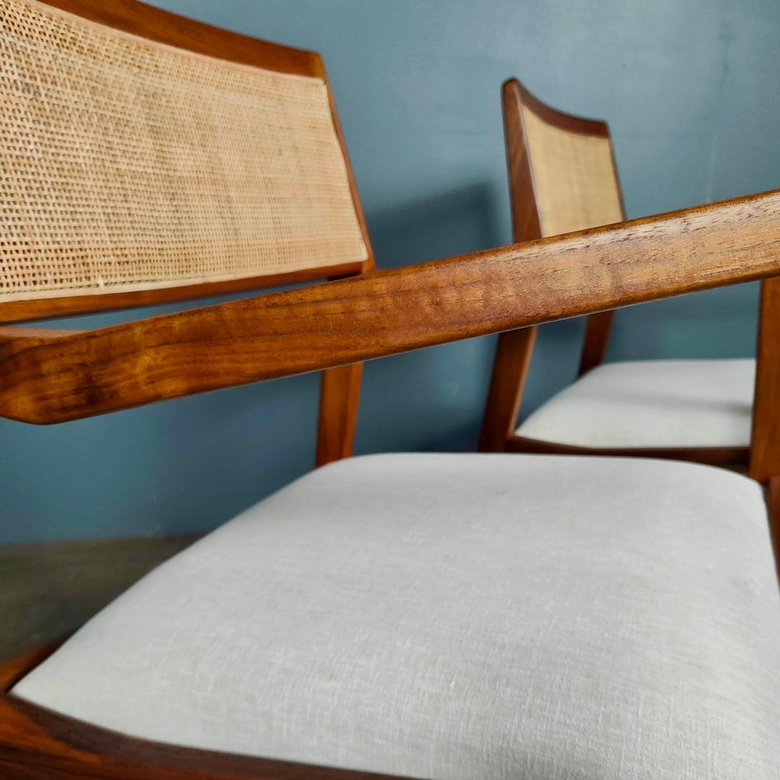 SOLD Pair Of Jens Risom ‘Playboy’ C140 Walnut Carver Dining Chairs/Lounge Chairs Mid Century Vintage Retro MCM