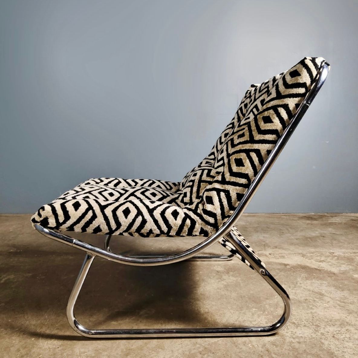 SOLD Pair Of Sling Lounge Chairs By Peter Hoyte Mid Century Vintage Retro MCM