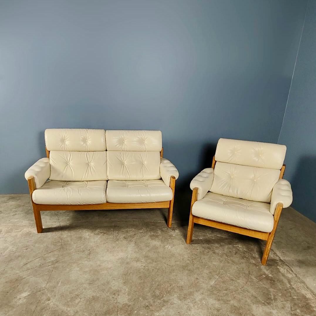 Ekornes Amigo Matching Stressless Two Seater Sofa & Armchair