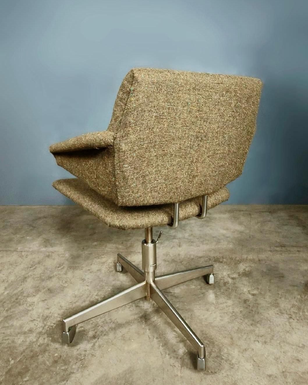 Danish Office Swivel Chair By Jacob Jensen