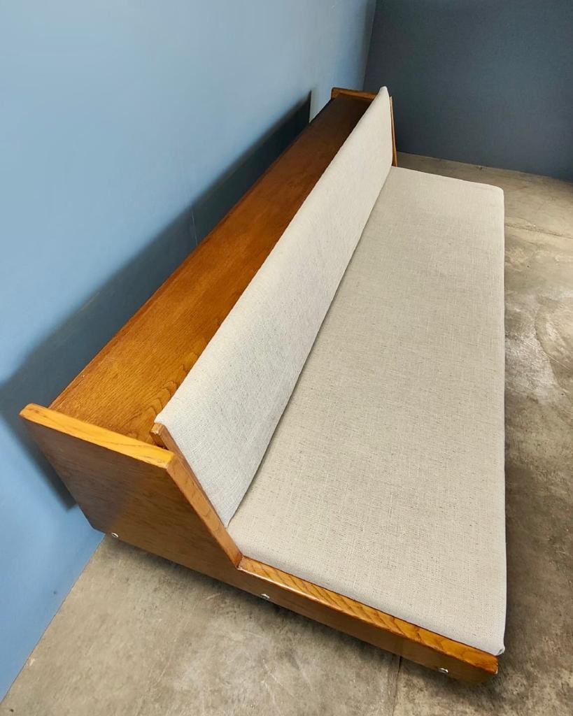 Danish GE6 Sofa Bed by Hans Wegner for Getama