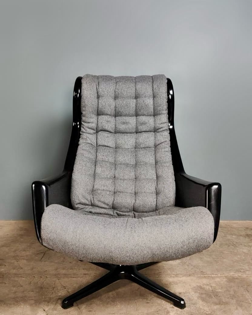 Vintage Swedish ‘Galaxy’ Armchair By Alf Svensson & Yngvar Sandström For Dux