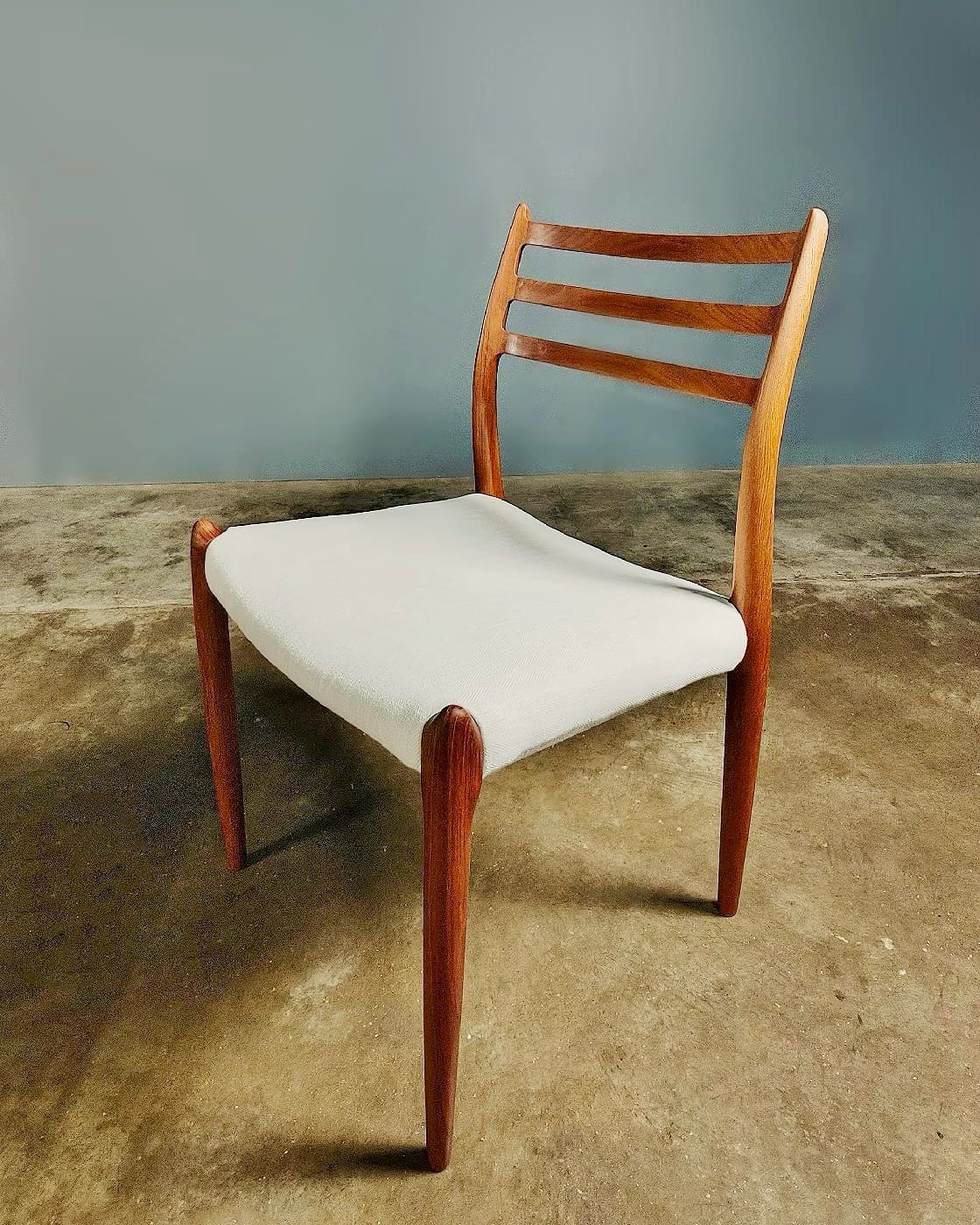 Model 78 Teak Dining Chairs