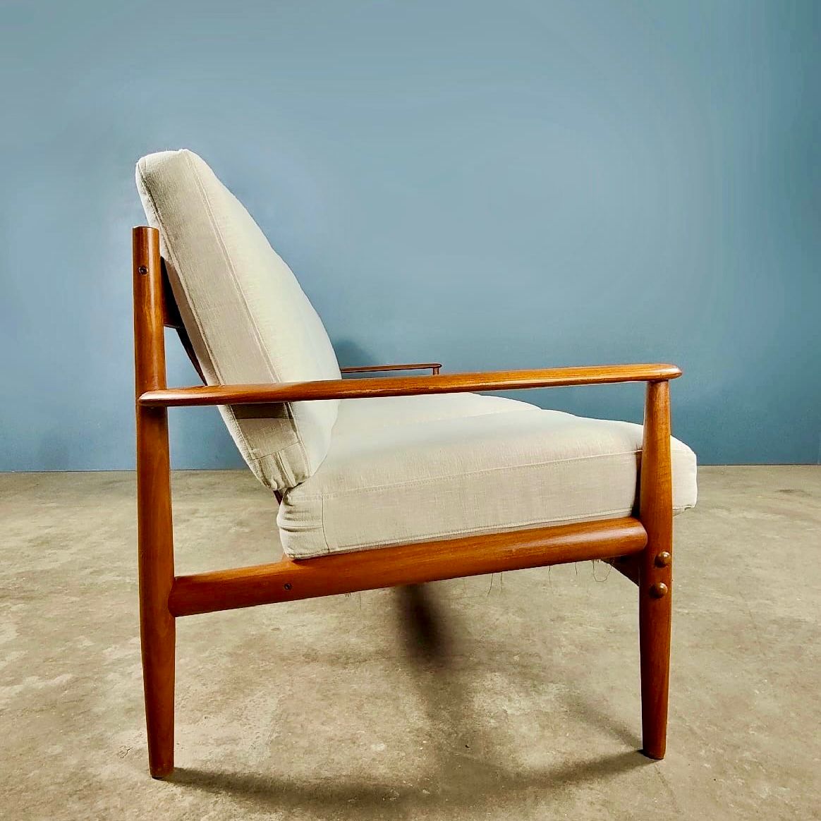 SOLD Mid Century Danish Teak 4 Seater Sofa Model 118-4 Grete Jalk France & Son & Daverkosen Vintage Retro MCM