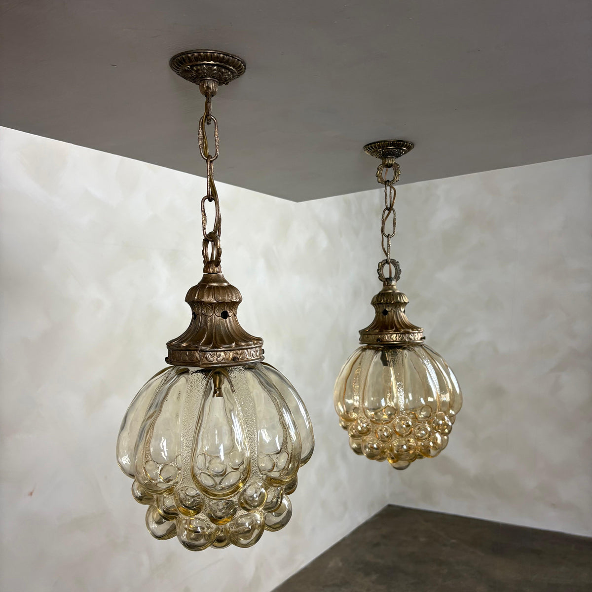 Vintage Decorative Interiors