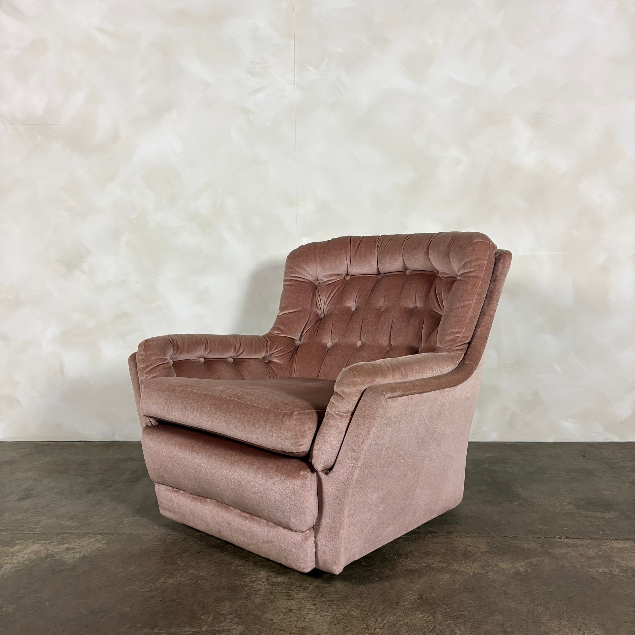 Mid Century Armchair Blush Pink Vintage Retro MCM