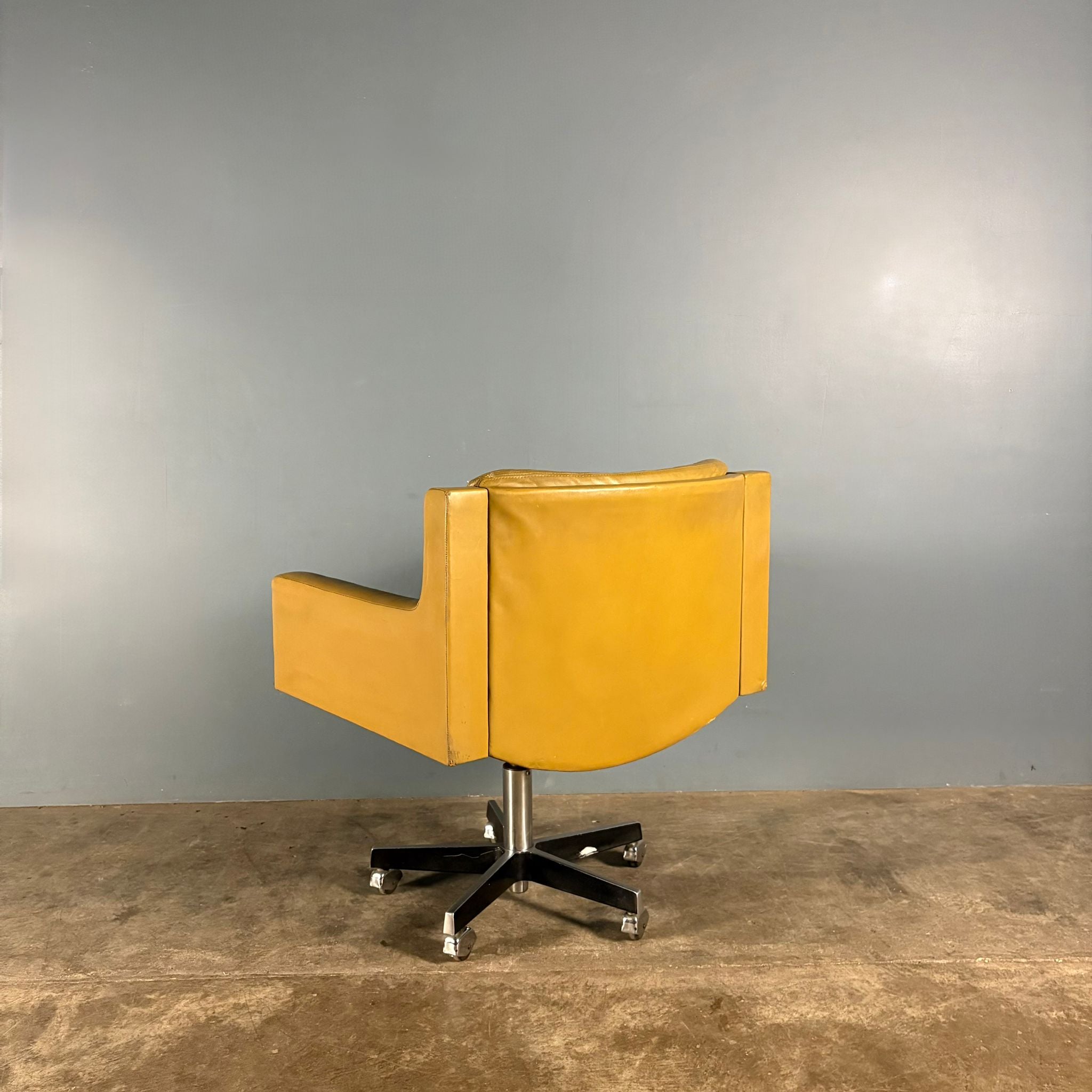 Pair Of ‘His & Her’ Matching Swivel Office Chairs Mid Century Vintage Retro MCM