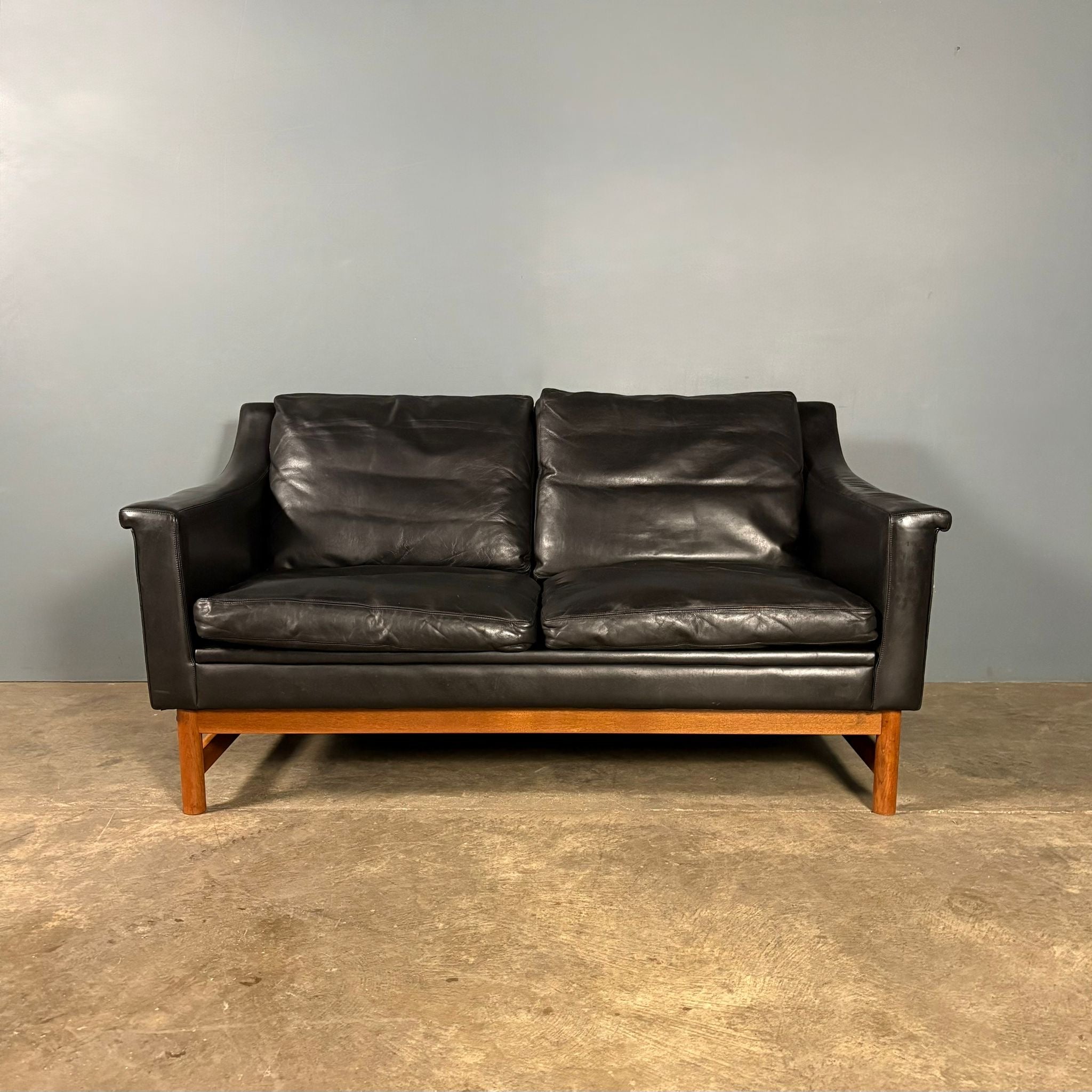 SOLD Mid Century Black Leather Åke Fribyter Swedish Two Seater Sofa Vintage Retro MCM