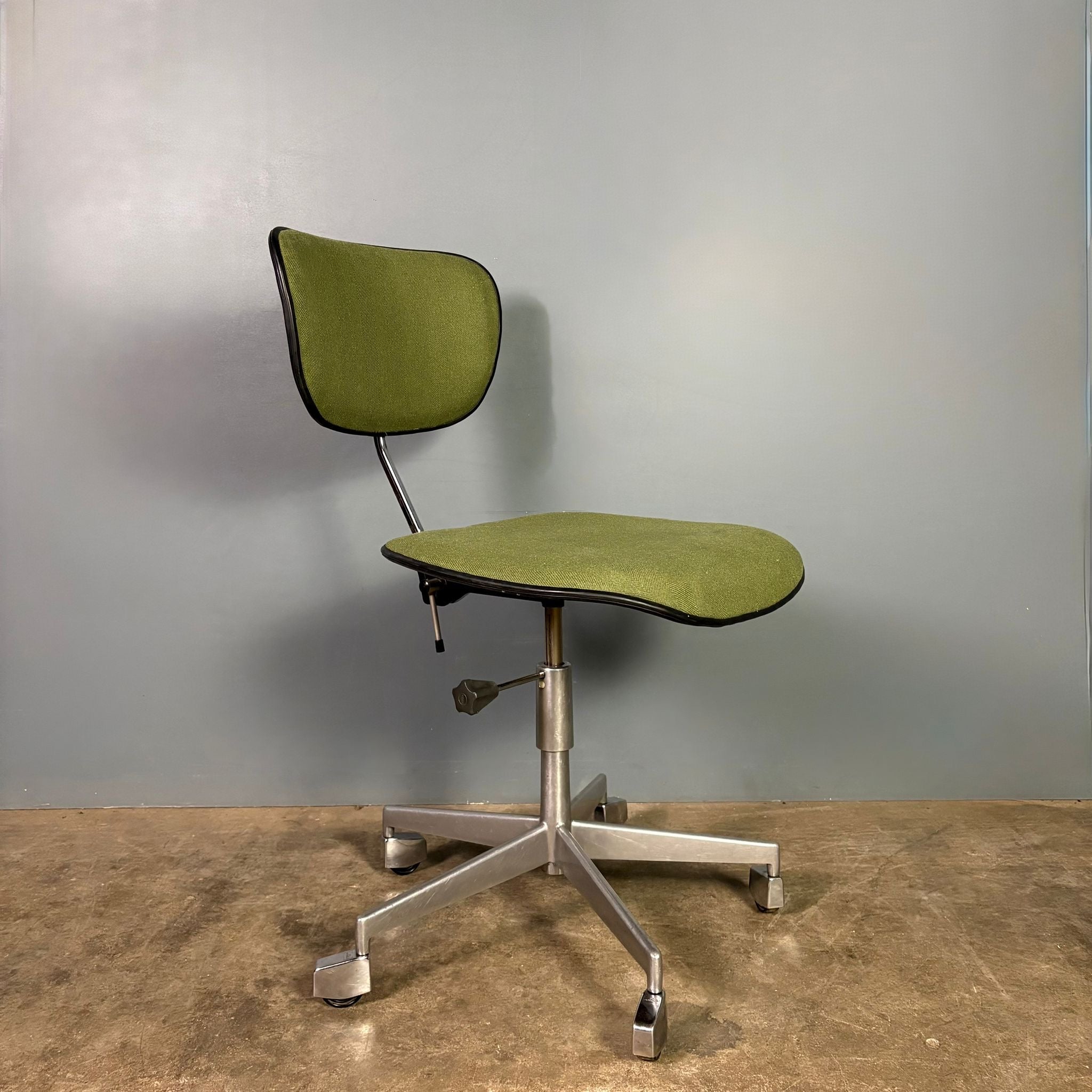 Green Danish Office Kevi Swivel Chair By Jørgen Rasmussen For Labofa Mobler Mid Century Vintage Retro MCM