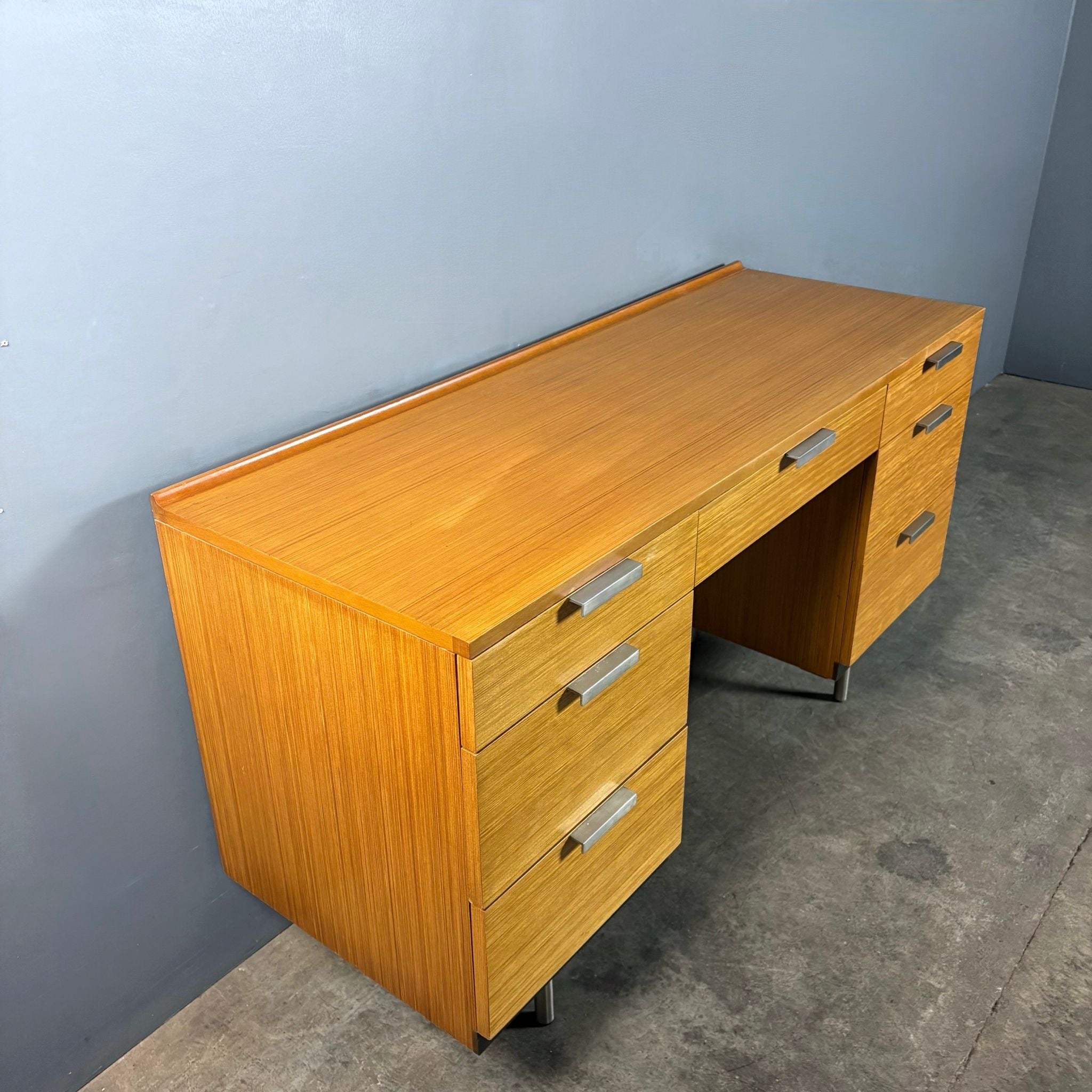 Mid Century Stag Fineline Desk/Dressing Table By John & Sylvia Reid Vintage Retro MCM