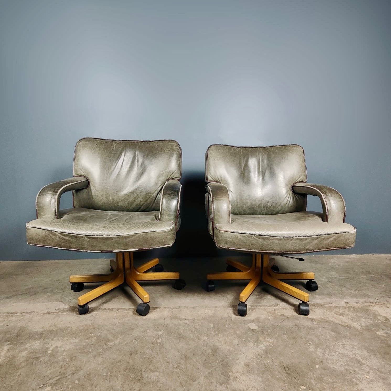 Walter Knoll ‘Don’ Green Leather Office Chairs By Bernd Münzebrock Mid Century Vintage Retro MCM