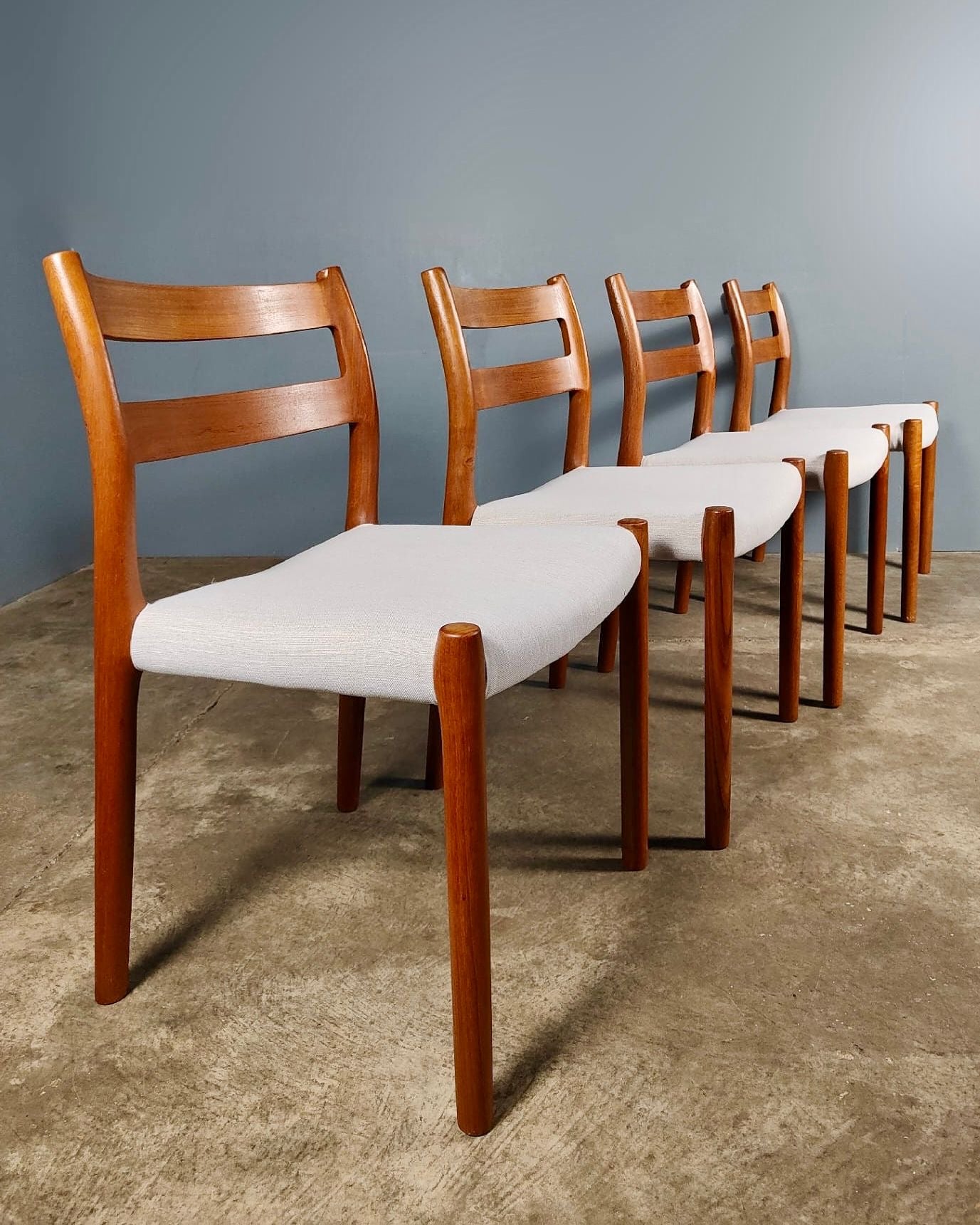 4 x Model 84 Teak Dining Chairs Niels Otto Møller J.L Møllers Møbelfabrik Mid Century Vintage Retro MCM