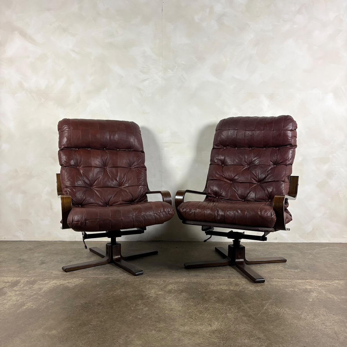 Pair Of Scandinavian Brown Leather Lounge Chairs Mid Century Vintage Retro MCM