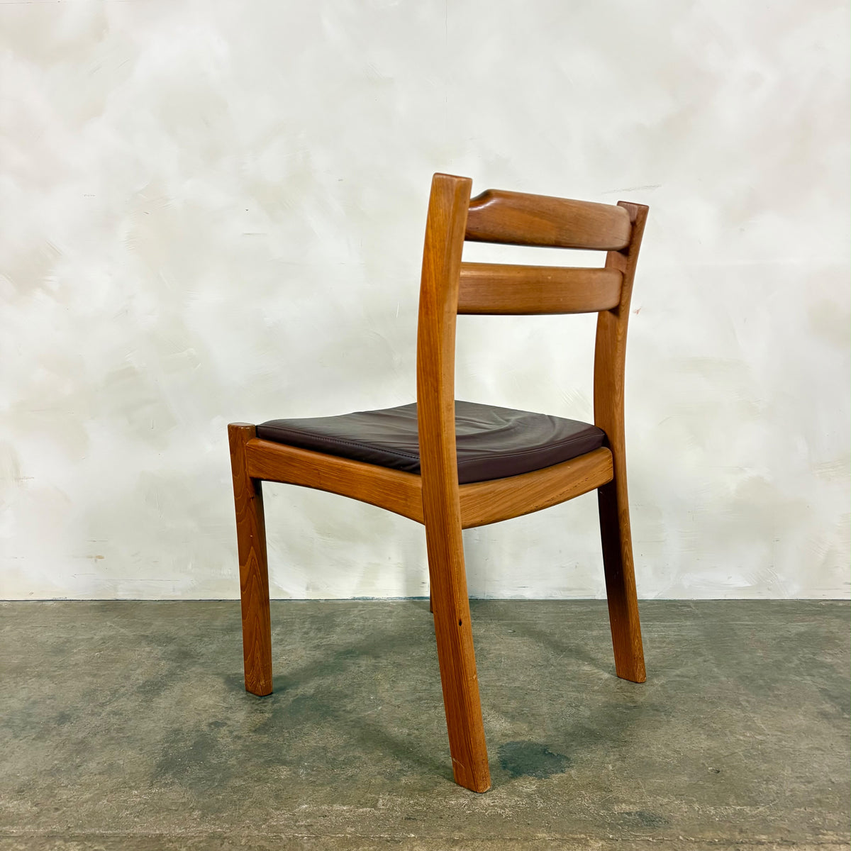 Set Of Eight 1970s Danish Teak Dining Chairs By Dyrlund Mid Century Vintage Retro MCM