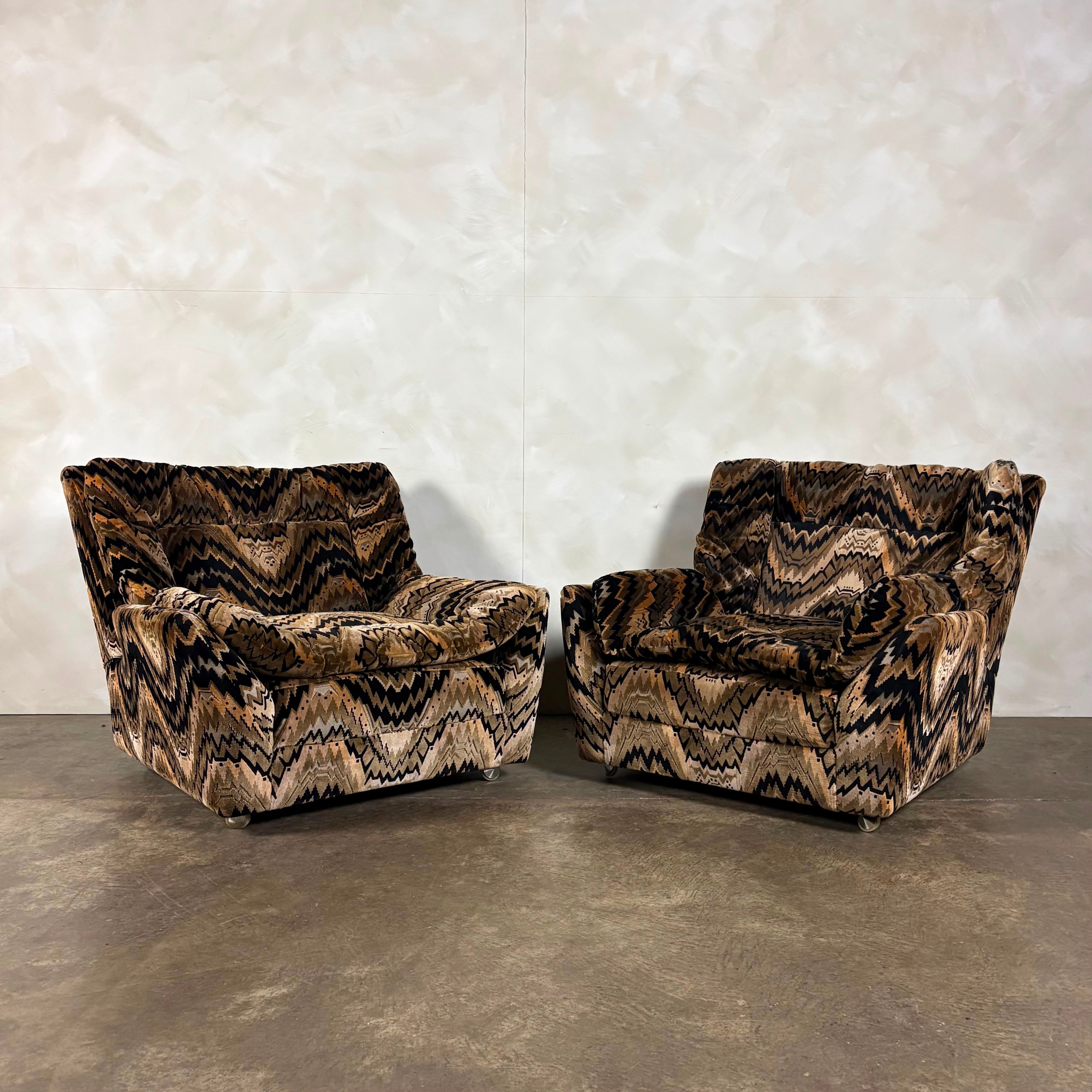 Howard Keith Original Pair Of Helmsdale Armchairs HK Diplomat Mid Century Vintage Retro MCM