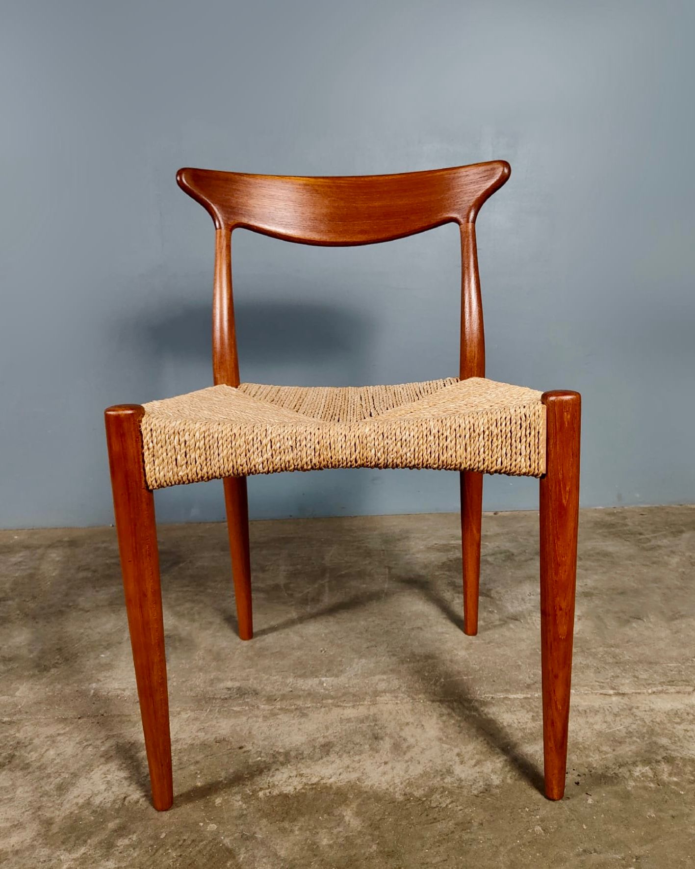 SOLD Mid Century Danish Teak Dining Chair By Arne Hovmand-Olsen For Mogens Kold Vintage Retro MCM