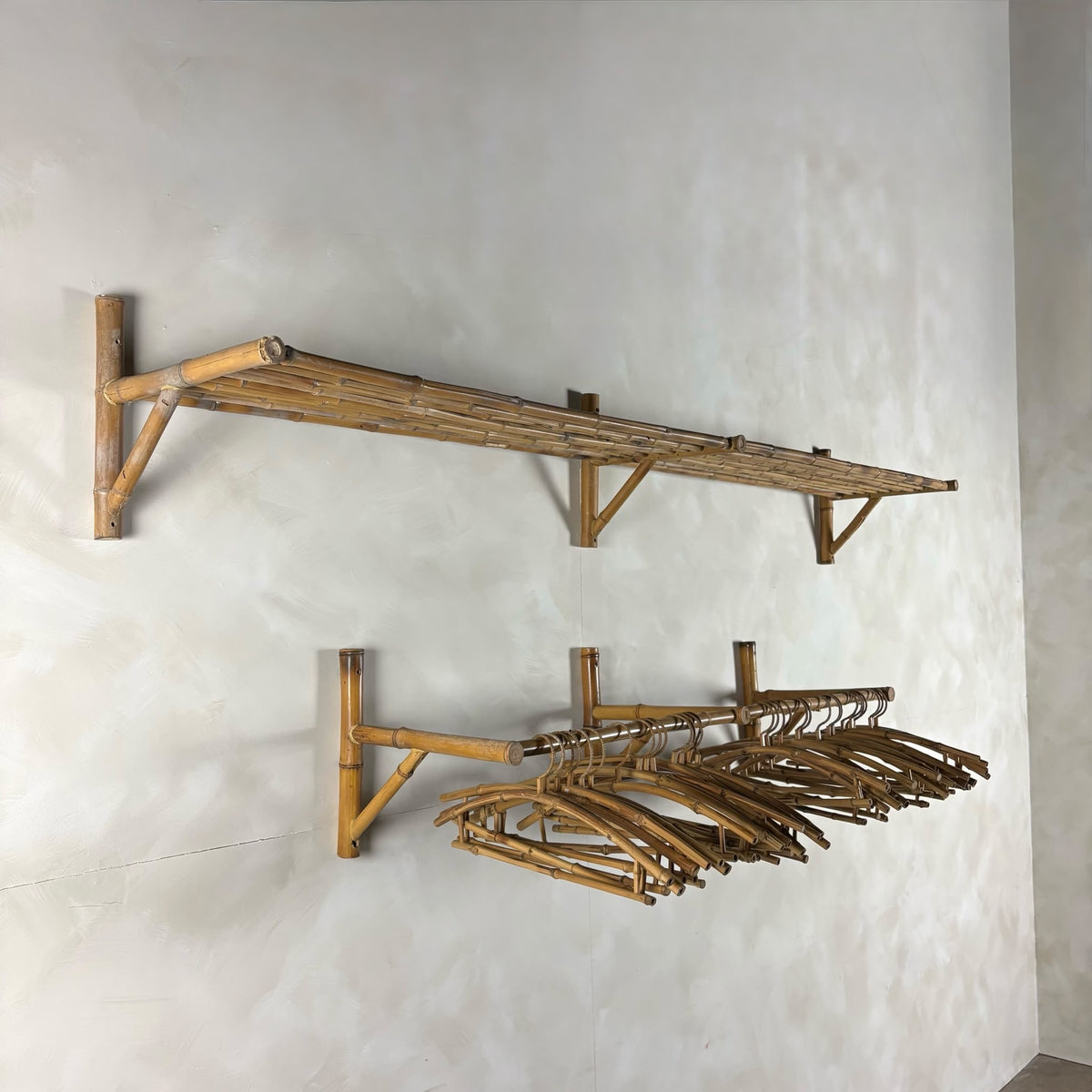 Mid Century Vintage Bamboo Wall Shelf & Hanging Rail With Coat Hangers Retro MCM