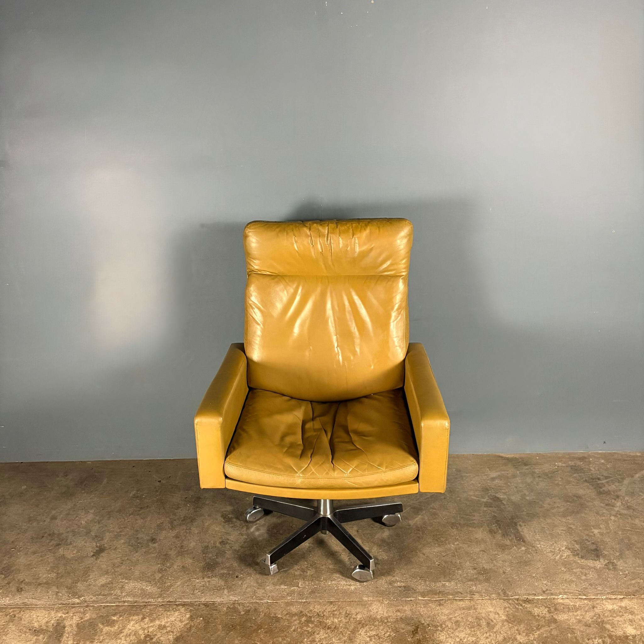‘His’ High Back Swivel Office Chair Mid Century Vintage Retro MCM