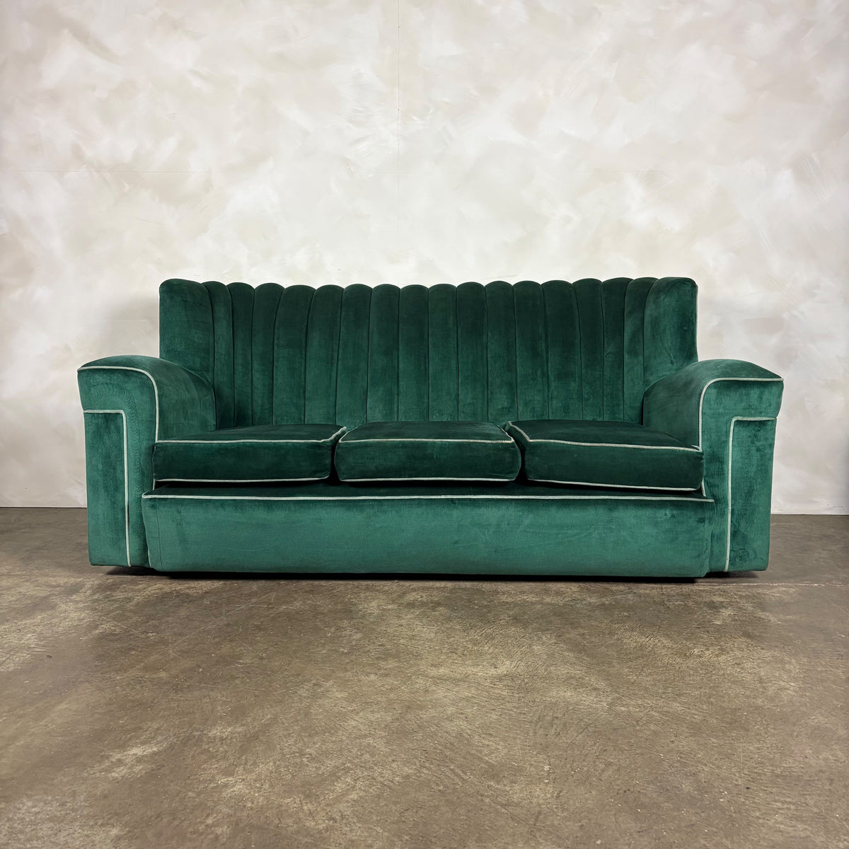 Vintage Art Deco Three Seater Sofa & Pair Of Armchairs In Emerald Turquoise Green Velvet