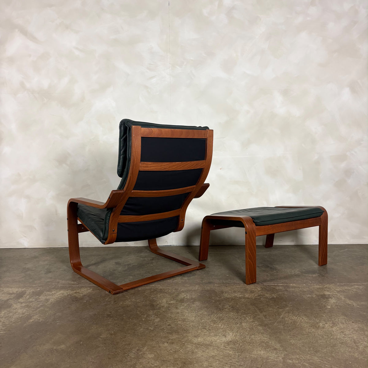 Pair Of Vintage Ikea Poäng Poem Armchairs & Matching Footstools Green Leather Mid Century Retro MCM