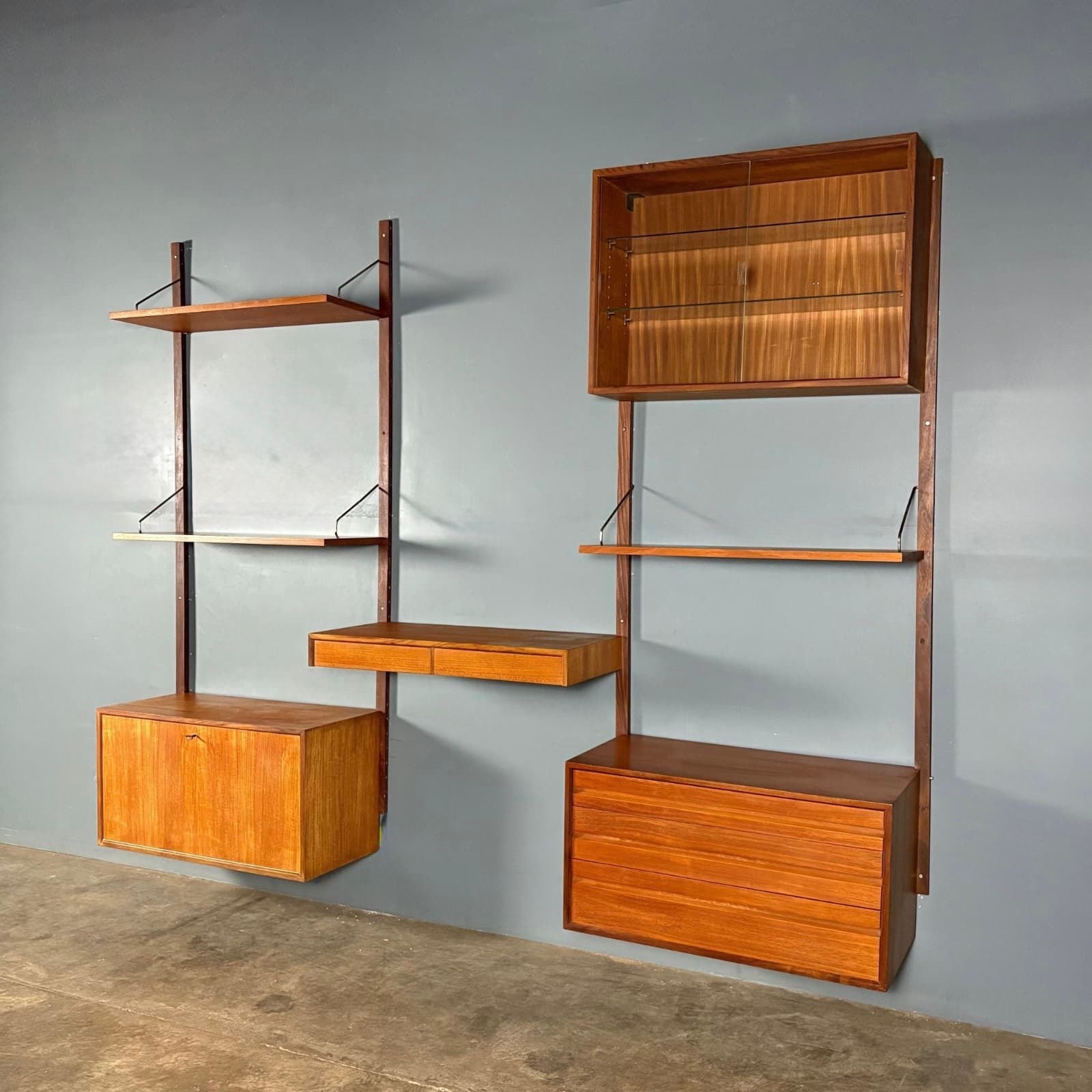 Mid Century Poul Cadovius Royal System Cado Large Teak Wall Unit Vintage Retro MCM Set 4