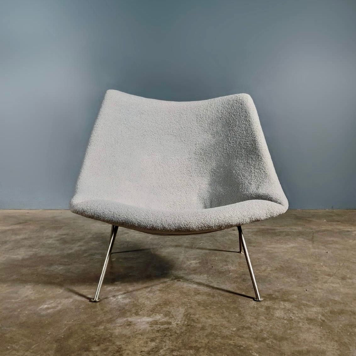 Pierre Paulin Model F157 Oyster Chair For Artifort Mid Century Vintage Retro MCM