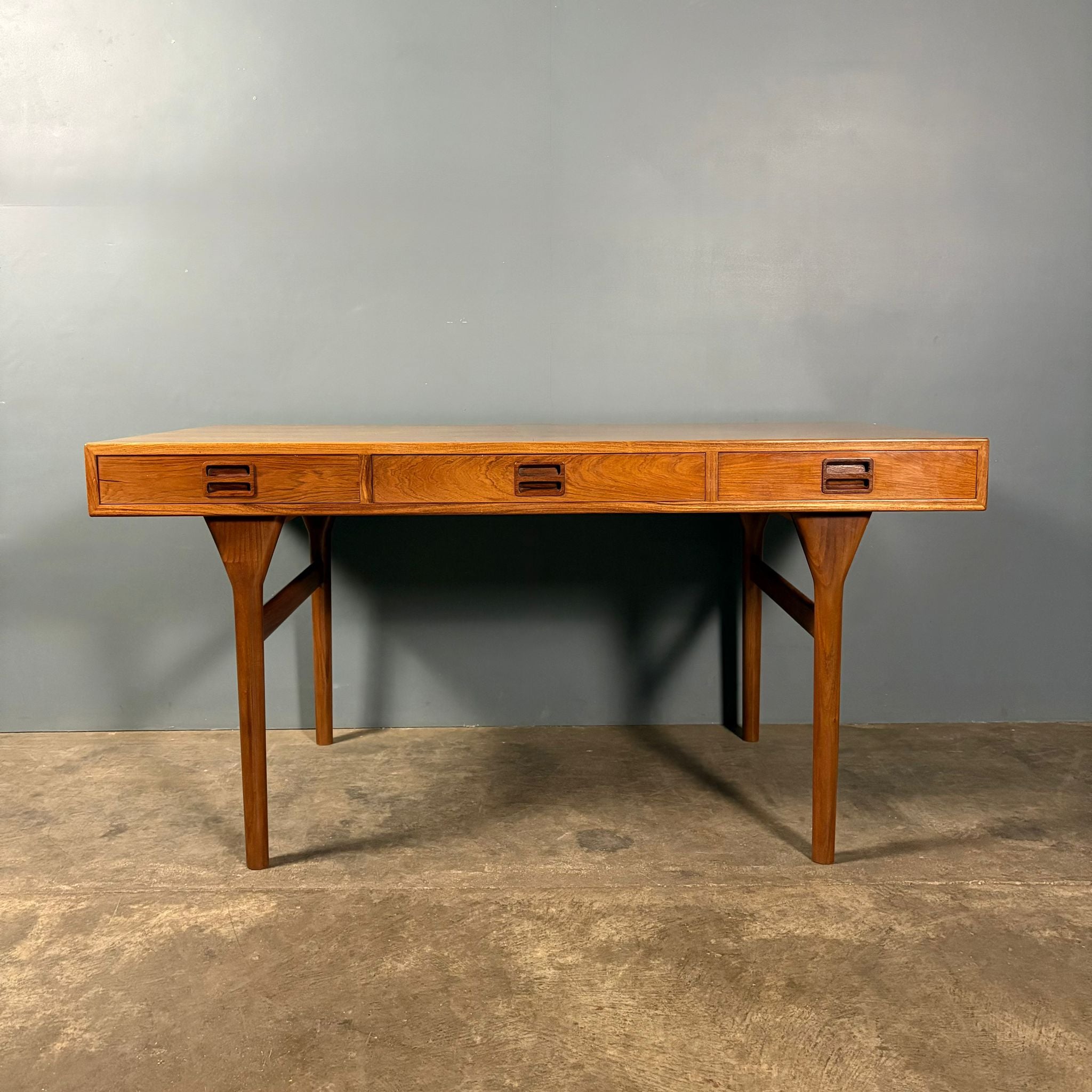 Nanna & Ditzel 93/3 Desk Søren Willadsen Møbelfabrik 1955 ND93 Danish Mid Century Vintage Retro MCM