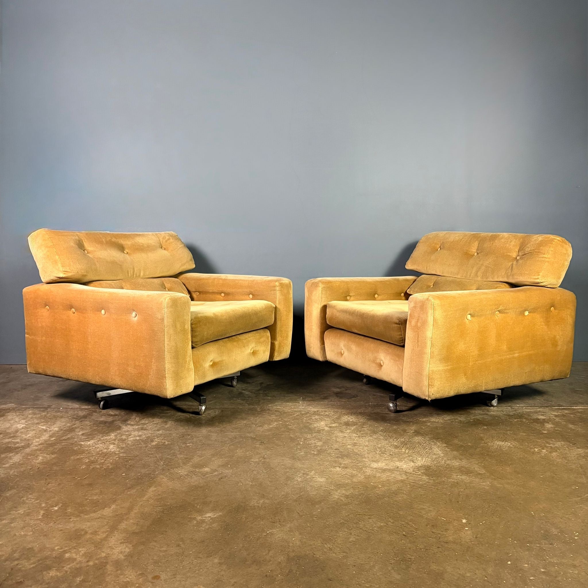 SOLD Light Yellow Mustard Gold Swivel Lounge Chair Mid Century Vintage Retro MCM