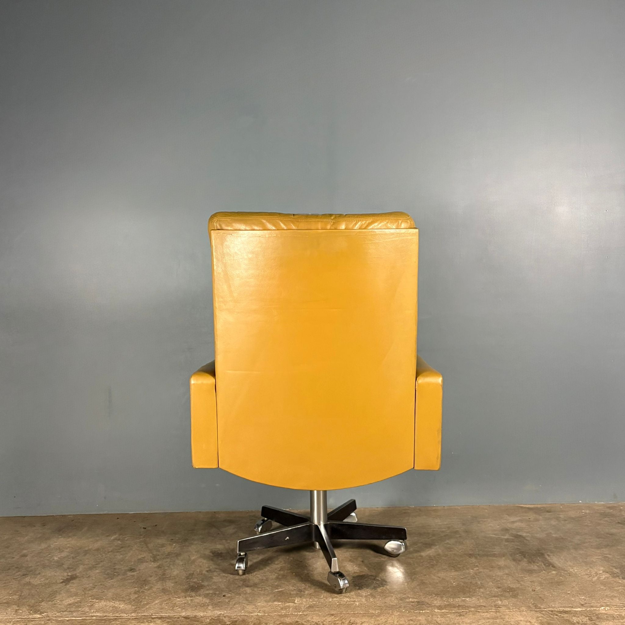 ‘His’ High Back Swivel Office Chair Mid Century Vintage Retro MCM