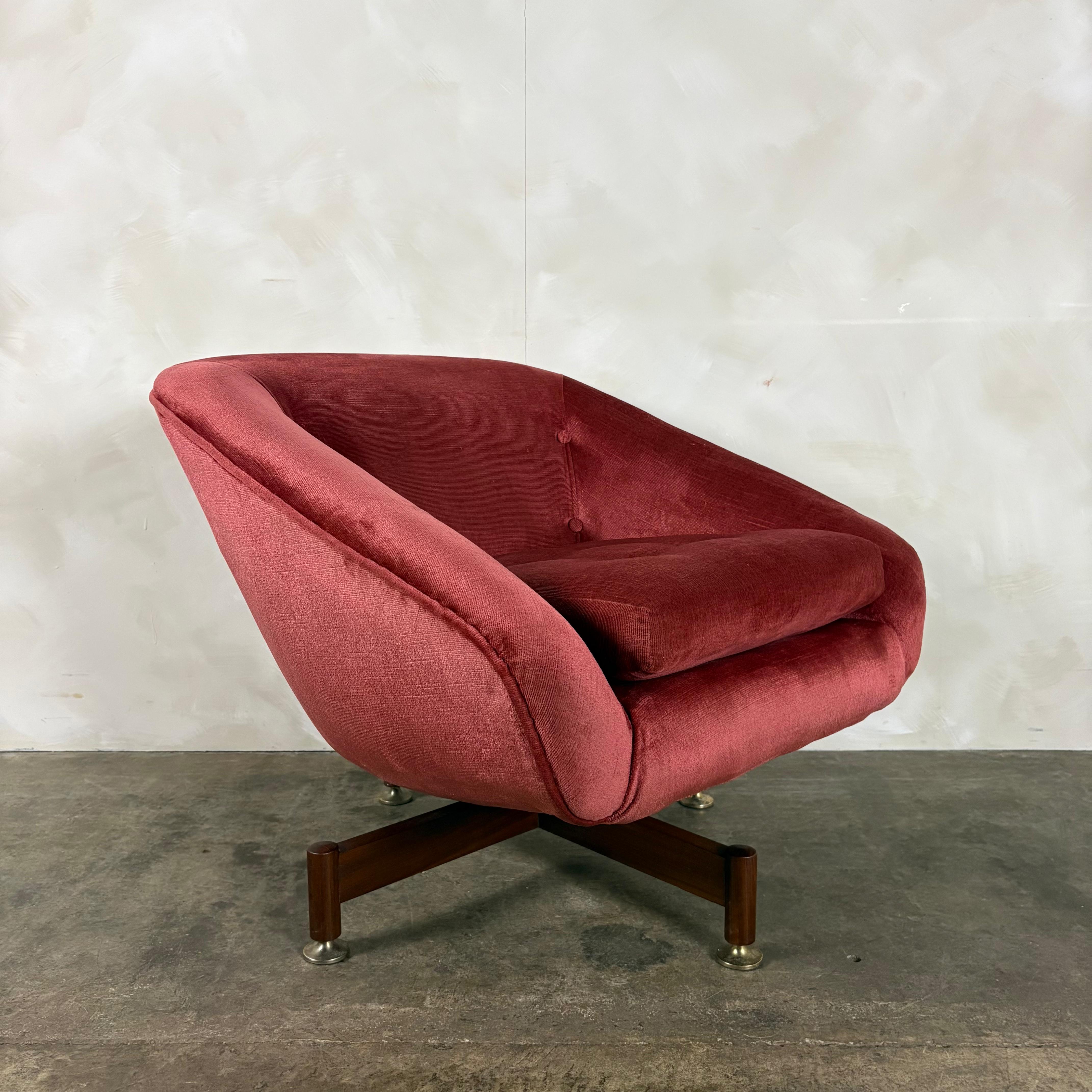 Greaves & Thomas Pink Swivel Teak Lounge Chair Mid Century Vintage Retro MCM